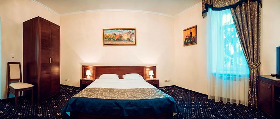 Boutique Hotel Villa P Oujhorod Extérieur photo