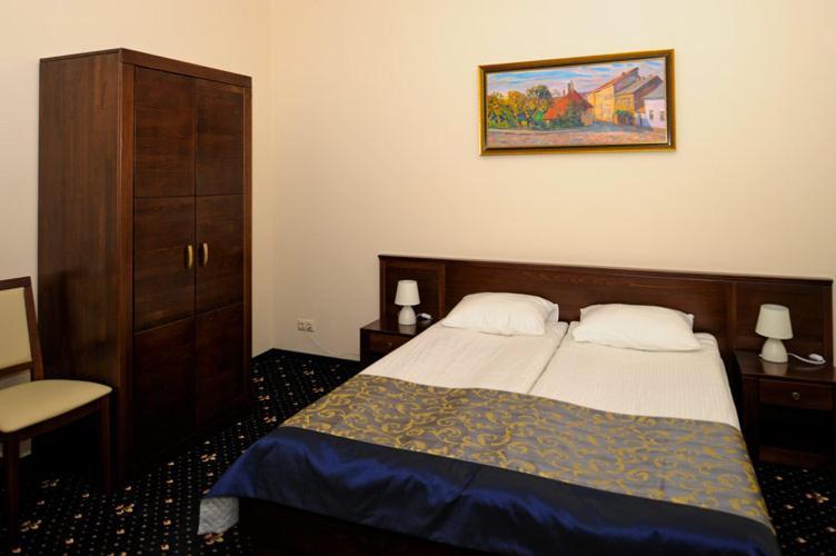 Boutique Hotel Villa P Oujhorod Extérieur photo